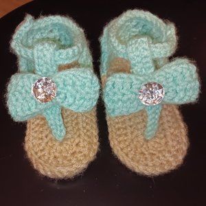 Baby girl crocheted sandals